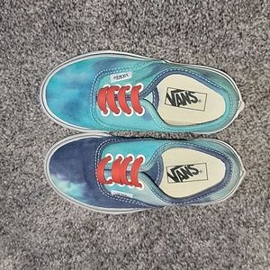 Kids Van's size 11